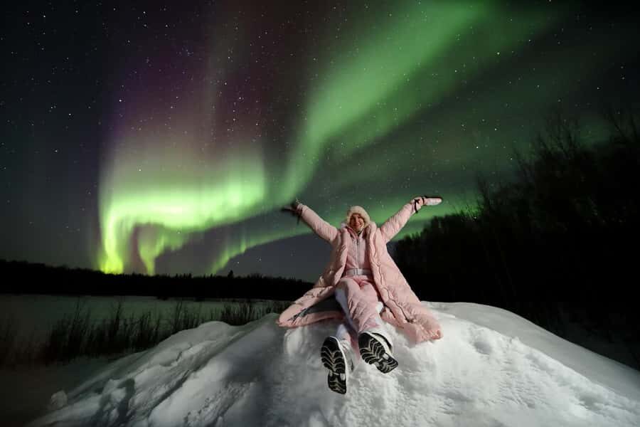 Fairbanks: Northern Lights Adventure with Photos & HOT PIZZA - Photographing the aurora with your own camera: what you actually learn