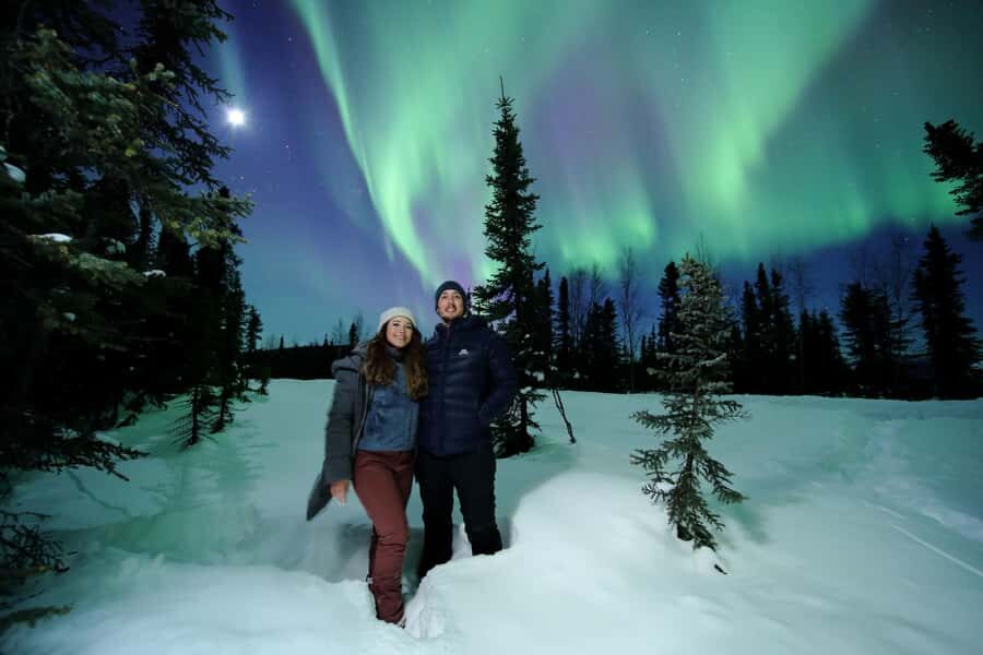 Fairbanks: Northern Lights Adventure with Photos & HOT PIZZA - Nathan and the 23-years-outdoors approach